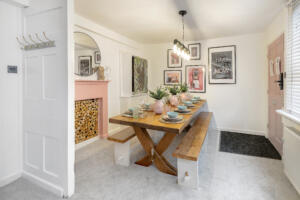 Bath Weekend Apartment Dining Area