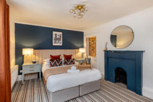Holiday House Rental Bath Bedroom First Floor